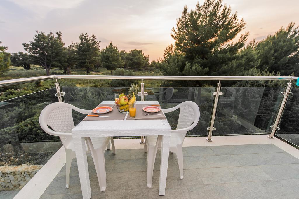 Blue Sky Apartments Rogoznica  Exterior foto