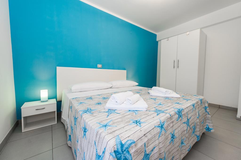 Blue Sky Apartments Rogoznica  Exterior foto